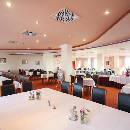 Hotel Galleria 4*