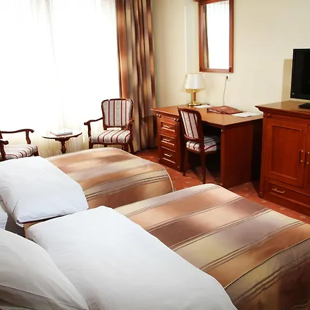 Galleria Hotel 4*